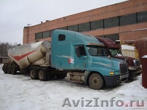 Продаётся  грузовой тягач фрейдлайнер" СT120064СT" - Изображение #1, Объявление #1409